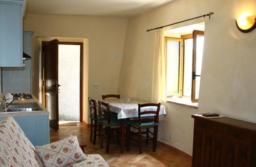 Mulazzo House | Family-Friendly Stay at Belvilla by OYO Argilla 4