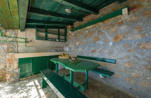 Murvica House | Picturesque Holiday Home in Murvica with Ocean Views