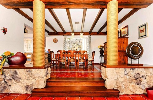 Nazaret House | Cozy Holiday Home in Nazareth with Inviting Pool Access