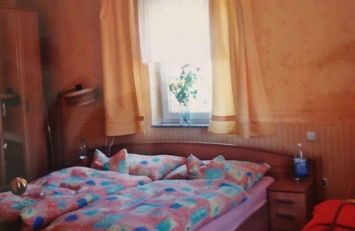 Nemesgulacs House | Pet-Friendly Holiday Home in Nemesgulacs with Pool Access