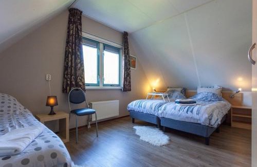 Andijk Villa | Holiday Home in Netherlands near Scenic Parks