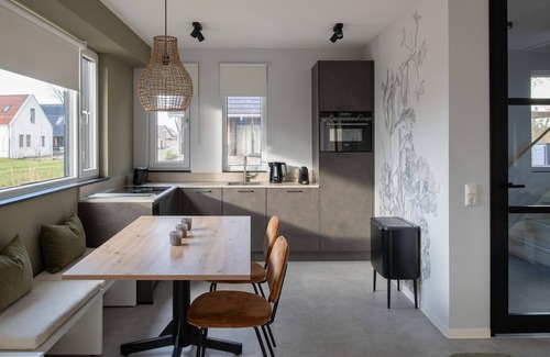Nieuwvliet House | Relaxing Holiday Home with Spa and Pool Amenities