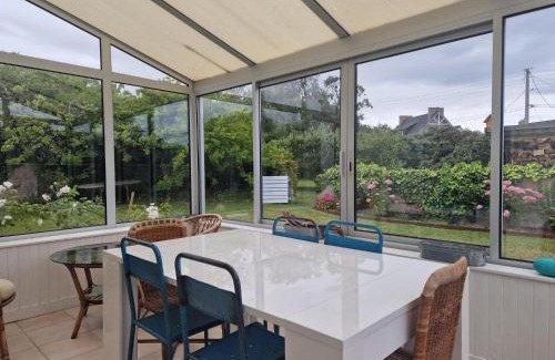 Plougasnou House | Elegant Holiday Home with Premium Comfort by the Beach