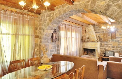 Prina House | Holiday home in Prina near Agios Nikolaos