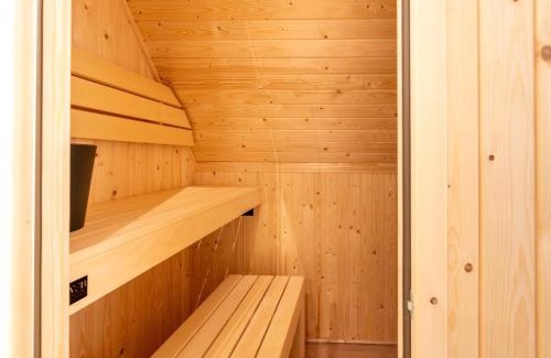 Scherpenisse House | holiday home in Scherpenisse with sauna, cleaning included