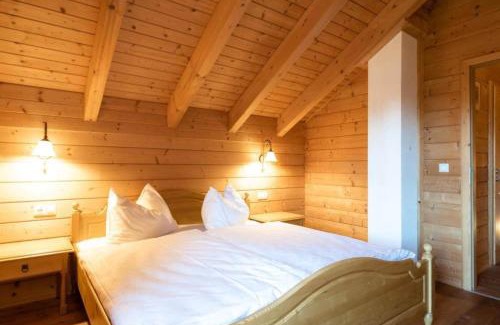 Frantschach-Sankt Gertraud House | Cozy Holiday Home in Lavanttal with Balcony & Pet-Friendly