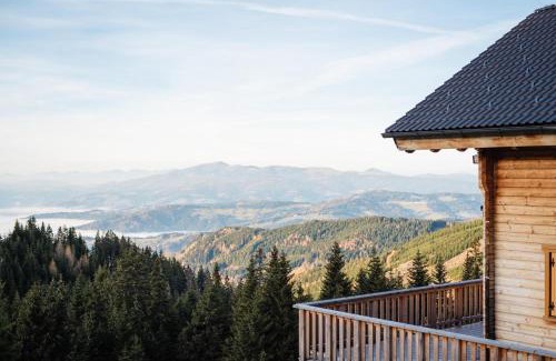 Frantschach-Sankt Gertraud House | Cozy Holiday Home in Lavanttal with Balcony & Pet-Friendly