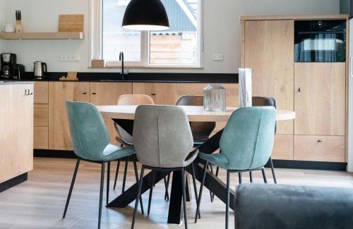 De Koog House | Inviting Holiday Home in De Koog Texel with Sauna & Pet-Friendly