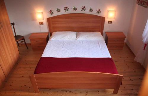 Tiarno di Sotto House | Comfortable Holiday Home in Tiarno di Sotto for Families
