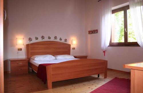Tiarno di Sotto House | Comfortable Holiday Home in Tiarno di Sotto for Families