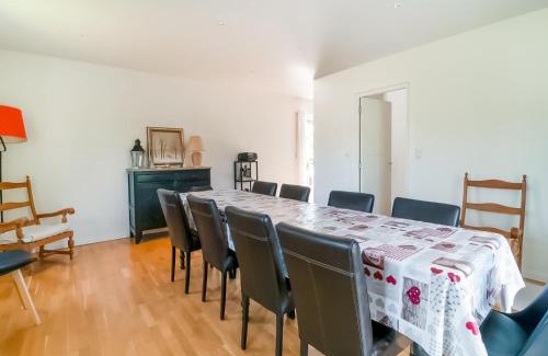 Viroinval House | Cozy Holiday Home in Treignes - Pet and Child Friendly