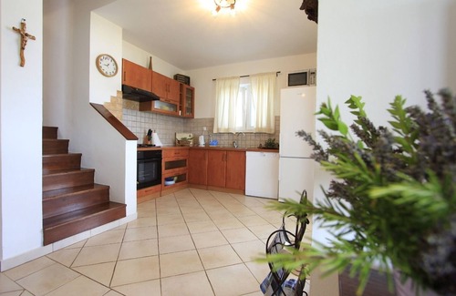 Veli Rat House | Seaview Holiday Home in Veli Rat with Pool and Terrace