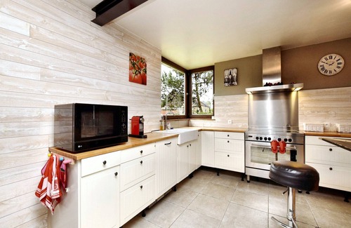 Saint-Mard House | Holiday Home in Virton with swimming pool