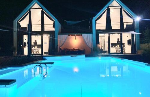 Swinoujscie House | Inviting Swinouscie Holiday Home with Pool & Family Amenities