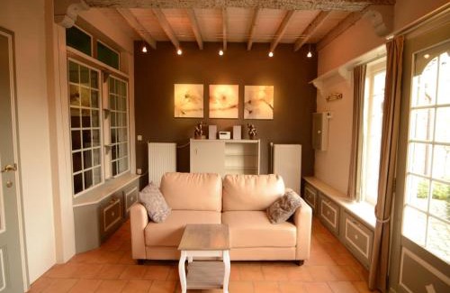 Zele House | Family-Friendly Holiday Home in Zele by the Forest