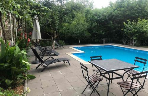 Blagaj House | Pet-Friendly Holiday Home Iris with Pool & 9.8 Rating