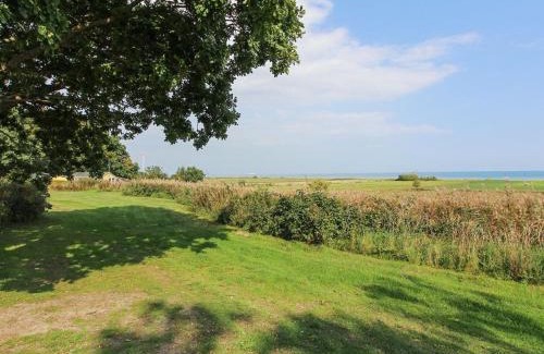 Frederikshavn House | Cozy Holiday Home Isalie - Steps from the Sea in NE Jutland