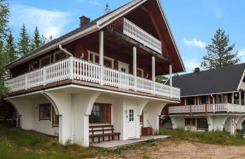 Kehys-Kainuu House | Experience Holiday Home Iso Kiiruna: Pet & Child Friendly!