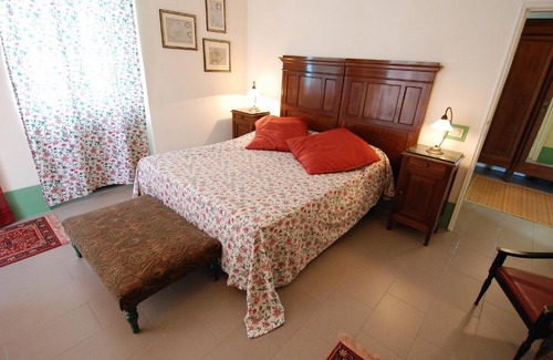 Salsomaggiore Terme House | Family-Friendly Holiday Home Busani with Pool & Top Rating