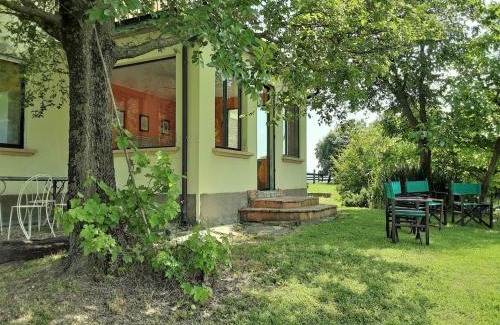 Salsomaggiore Terme House | Family-Friendly Holiday Home Busani with Pool & Top Rating