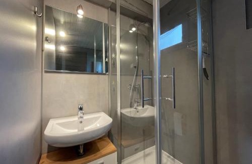 Waldkirchen House | Cozy Holiday Home Jägerwiesen-7: Pet & Child Friendly Stays