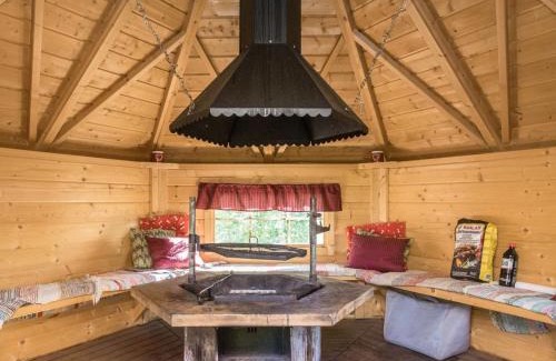 Tuusniemi House | Elegant Holiday Home Kärkiniemi with Hot Tub Access