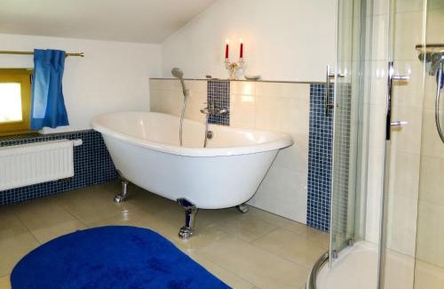 Haidmuhle House | Family-Friendly Holiday Home Kaiserhäusl Awaits You