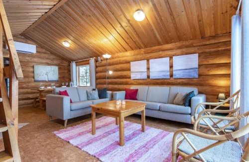 Mikkeli House | Cozy Holiday Home Kalliomökki - Pet & Child Friendly Retreat