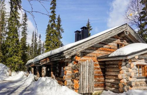 Lampivaara House | Cozy Holiday Home Kelo-ville with Hot Tub and Pet-Friendly Stay