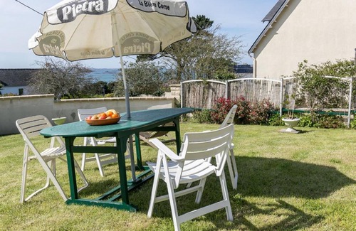 Plougasnou House | Pet-Friendly Retreat: Holiday Home Kermor - PLG203 by Interhome