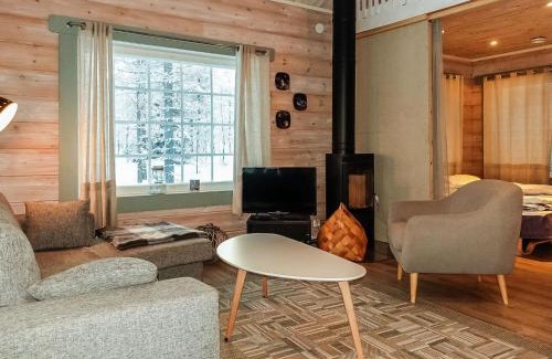 Salla House | Inviting Holiday Home Keselmäkangas with Hot Tub & Family-Friendly