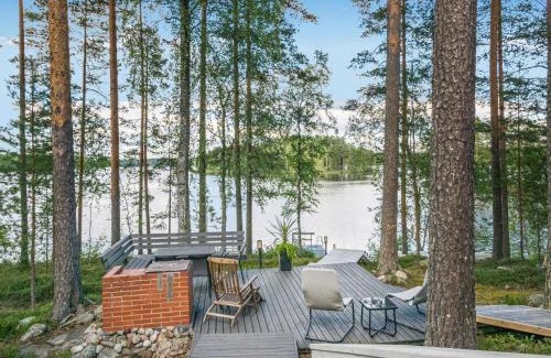 Mantyharju House | Elegant Holiday Home Kissankulma with Hot Tub & Kitchen