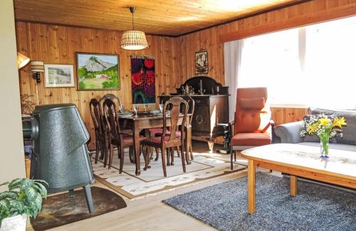 Nissedal House | Oceanfront Holiday Home Dalsnipen - 10/10 Guest Rated!