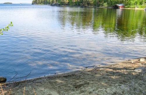 Koli National Park House | Family-Friendly Holiday Home Koivupirtti with Hot Tub