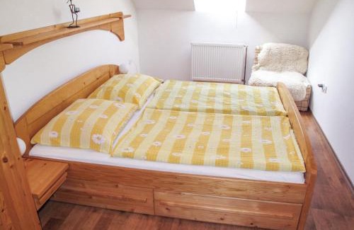 Nebahovy House | Inviting Holiday Home Kralovice with Hot Tub & Family Fun