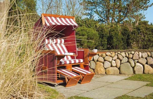 Kampen House | Pet-Friendly Getaway at Holiday Home Kuckucksnest