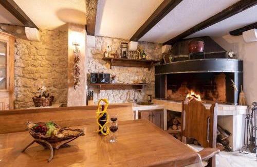 Kuna Peljeska House | Pet-Friendly Holiday Home Kuna Pelješac - Rated 9.5/10