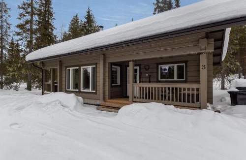 Posio House | Cozy Holiday Home Kuukkelin kehto for Family Getaways