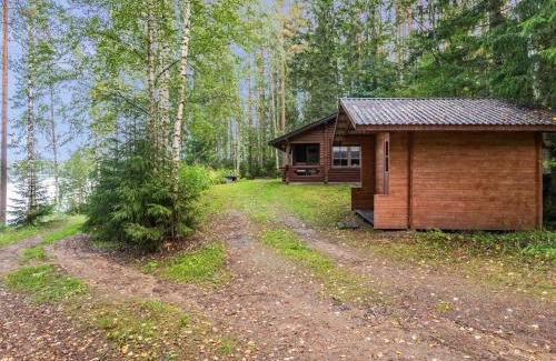 Lotjola House | Cozy Holiday Home Länsiranta with Hot Tub & Pet Amenities