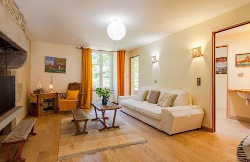 Saint-Pair-sur-Mer House | Family-Friendly Holiday Home La Gicquelière Awaits You