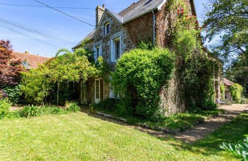 Saint-Pair-sur-Mer House | Family-Friendly Holiday Home La Gicquelière Awaits You