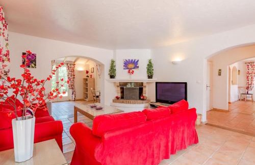 Sainte-Maxime House | Idyllic Holiday Home La Bastide Rose with Pool & Pet Friendly
