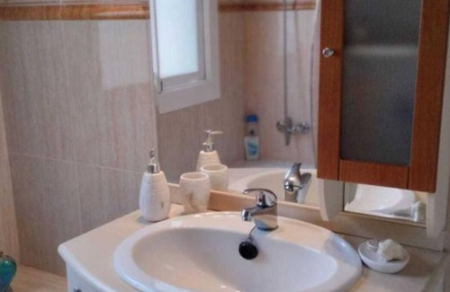 Cubelles House | Holiday Home "La Casa De Mima" with Sea View, Shared Pool & Wi-Fi