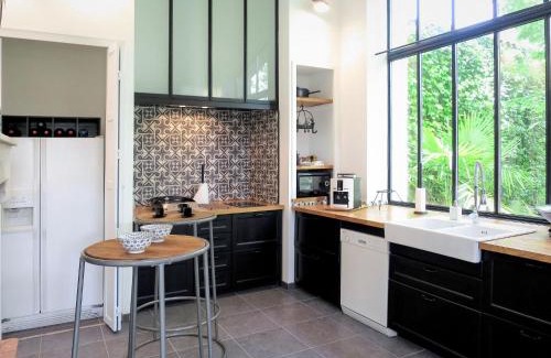 Vertheuil House | Family-Friendly Holiday Home La Vertheuillaise with Pool
