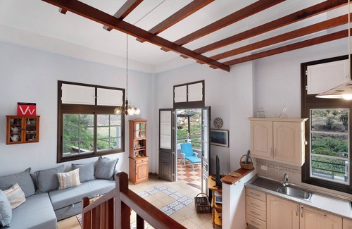 Hermigua House | Inviting Holiday Home 'La Huerta' with Mountain Views & Terrace