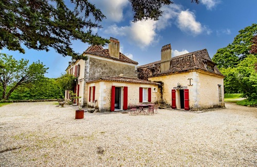 Grignols House | Private Pool Retreat at La Jembertie En Périgord