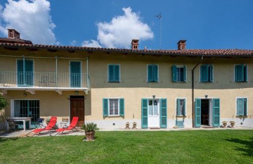 Vanara House | Relaxing Holiday Home La Rocchetta 1915-3 with Pool