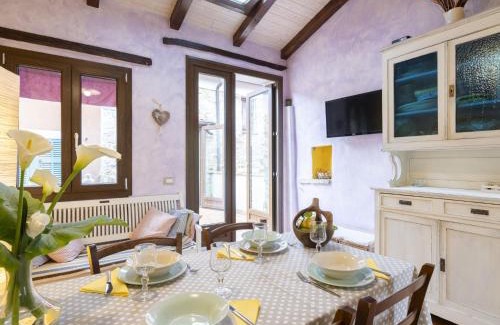Diano Arentino House | Inviting Holiday Home La vecchia Stalla for Families & Pets