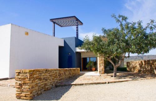 Los Gallardos House | Pet-Friendly Holiday Home Finca La Veleta with Pool