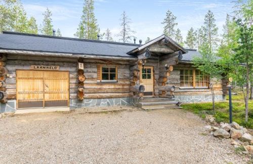 Saariselka House | Pet-Friendly Holiday Home Laanikelo for Family Getaways